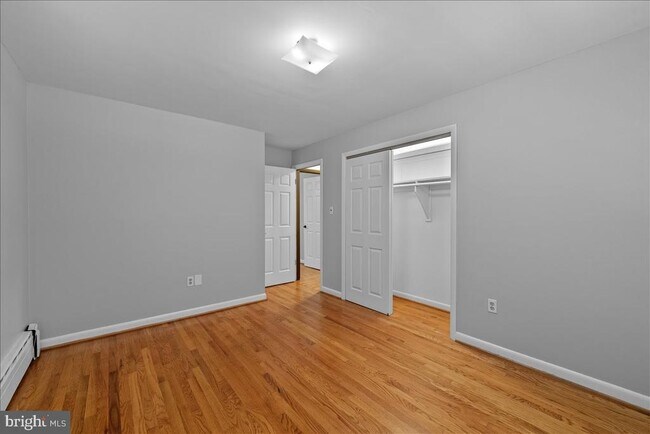 Building Photo - 3035 Hazelton St