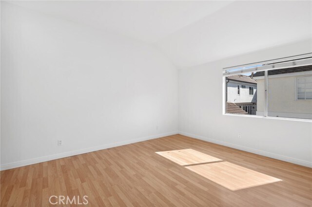 Building Photo - 602 Carnation Ave