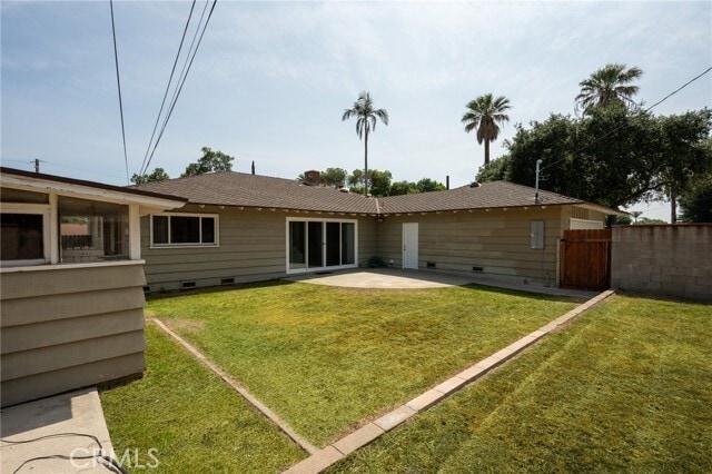 Building Photo - 705 E Foothill Blvd