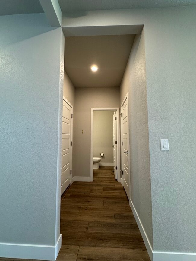 Building Photo - 13427 Broad Wing Dr