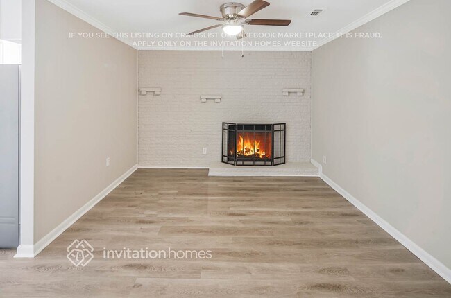 Building Photo - 5917 Olinda St