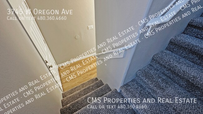 Building Photo - 3745 W Oregon Ave