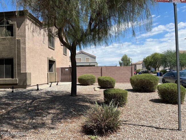 Building Photo - 11436 W Eden McKenzie Dr