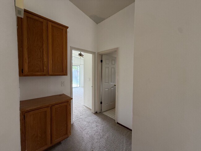 Building Photo - 6415 Shasta Creek Way