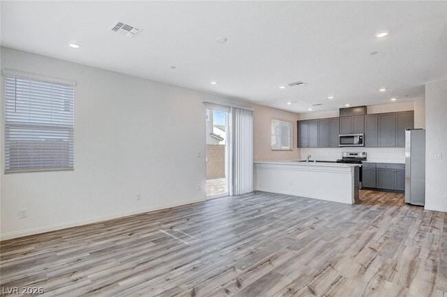 Building Photo - 2730 Alfena Pl