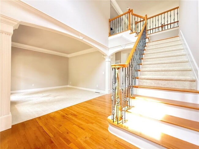 Building Photo - 3500 Millwater Crossing NE