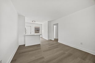 Building Photo - 171 NW 56th St