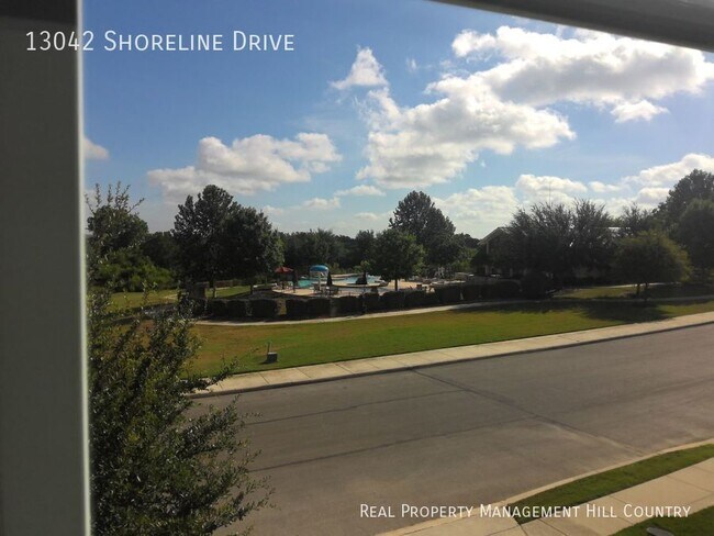 Building Photo - 13042 Shoreline Dr
