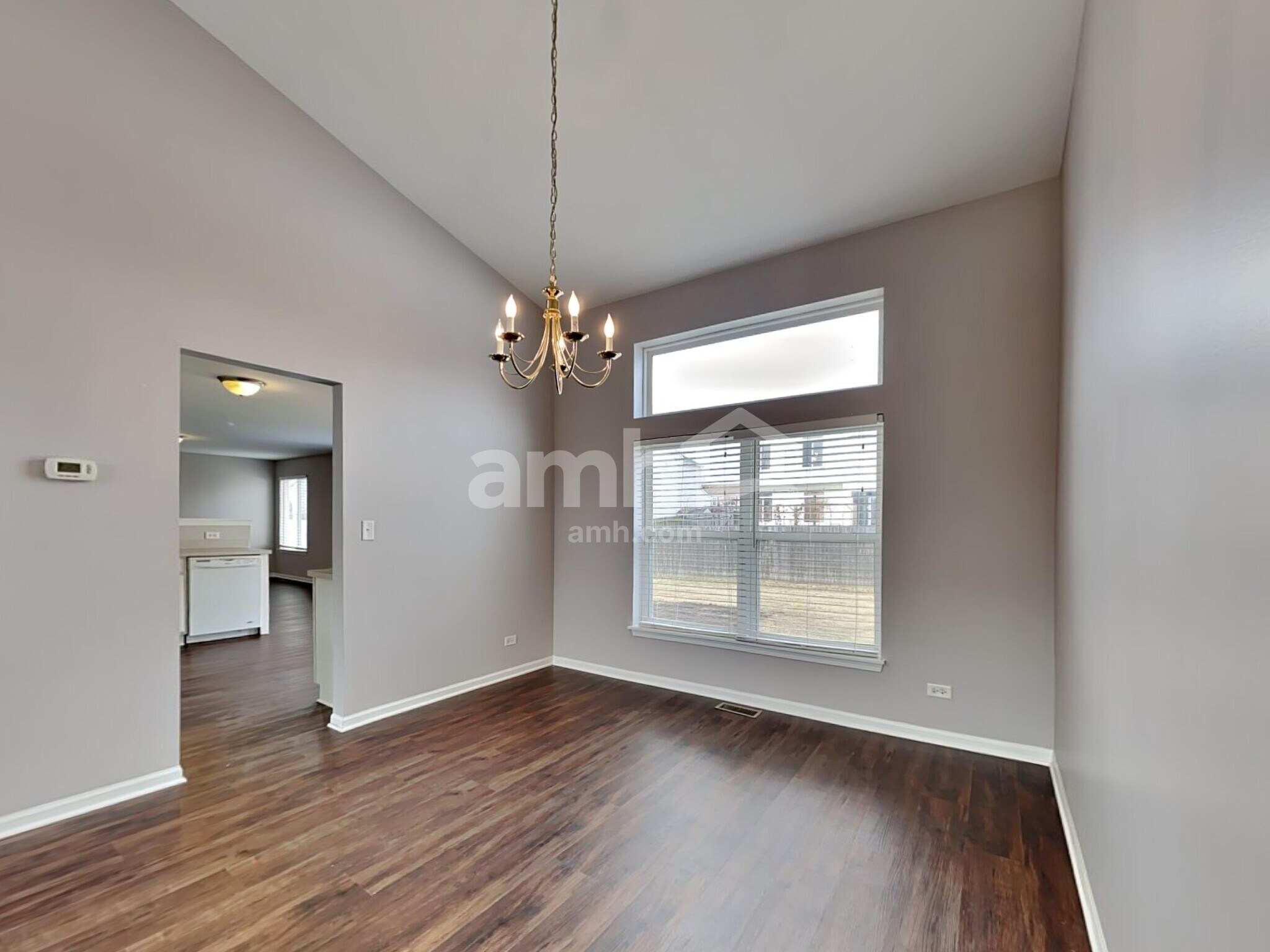 Building Photo - 2811 Stonebridge Dr