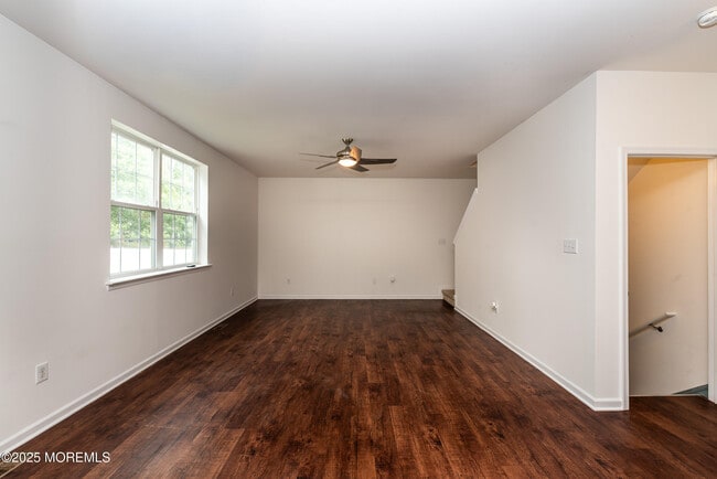 Building Photo - 22 Nautilus Dr