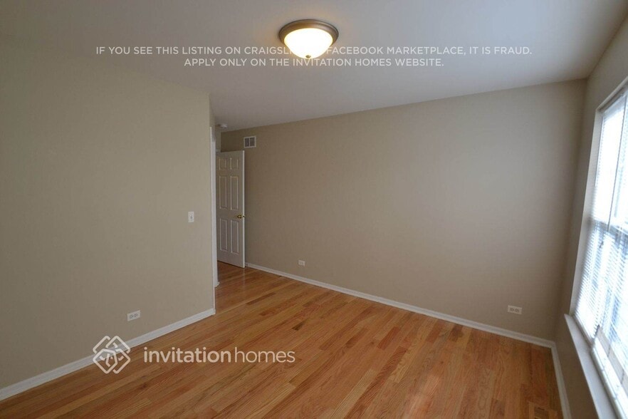 Building Photo - 11550 Olympic Dr