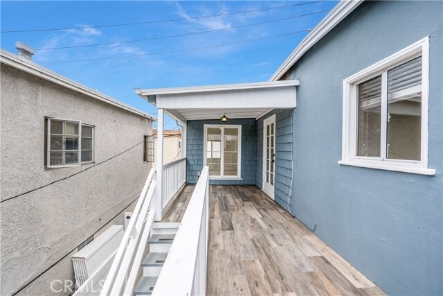 Building Photo - 711 Goldenrod Ave