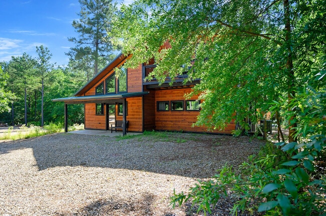 Building Photo - 58 Wagon Wheel Ct