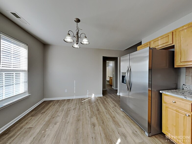 Building Photo - 35 Atherton Dr