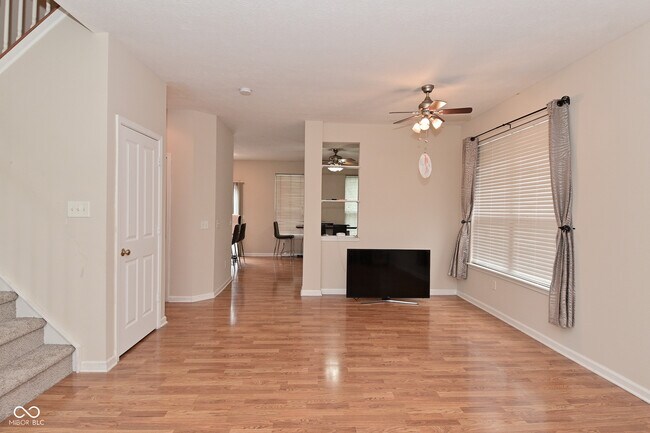 Building Photo - 11829 Esty Way