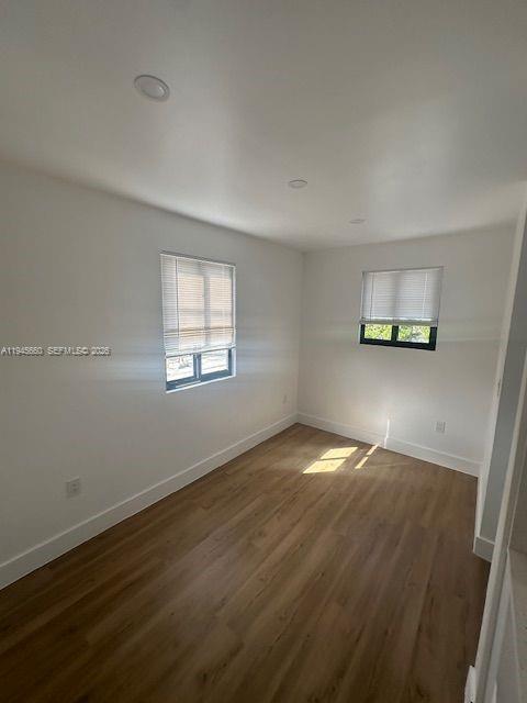 Building Photo - 2621 NW 22nd Ct