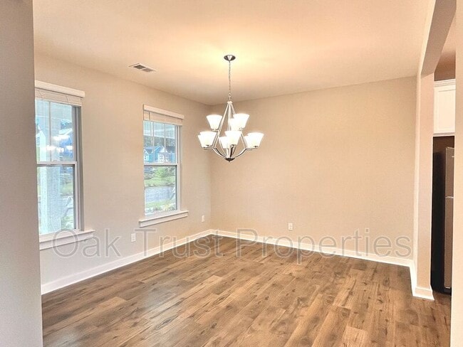 Building Photo - 117 Summer Tanager Dr