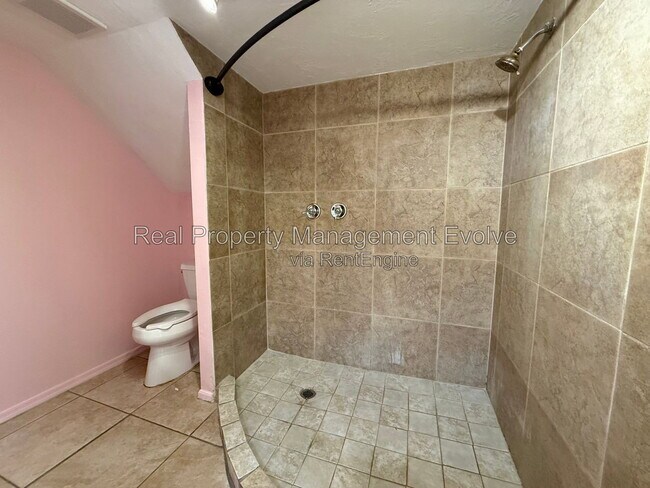 Building Photo - 4709 N 26th Ln