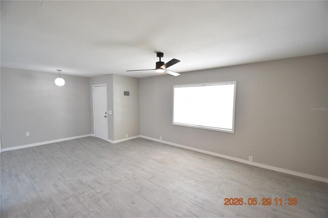 Building Photo - 4060 N Little Hawk Point