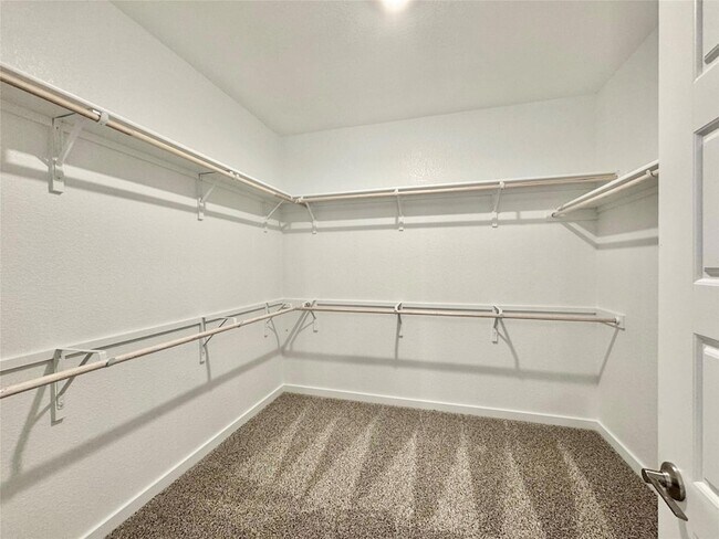 Building Photo - 404 Tinto St