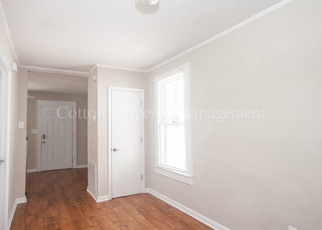Building Photo - 3BR/2BA Great Location Downtown Wilmington Near Castle St - $1,750/month, pet friendly!*