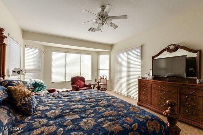 Building Photo - 3419 E June Cir