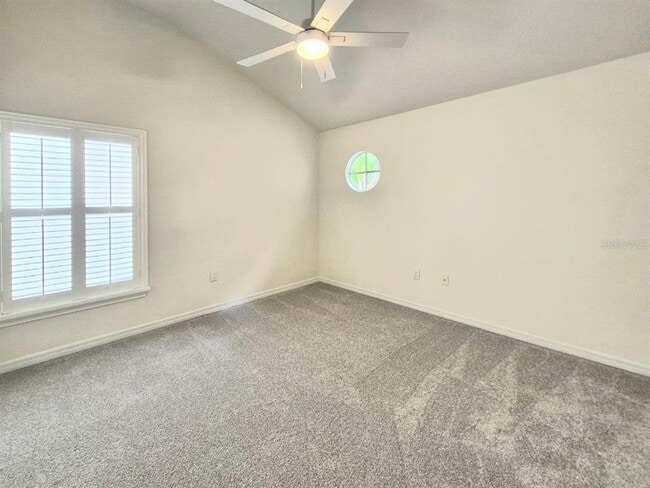 Building Photo - 2214 Green Oaks Ln