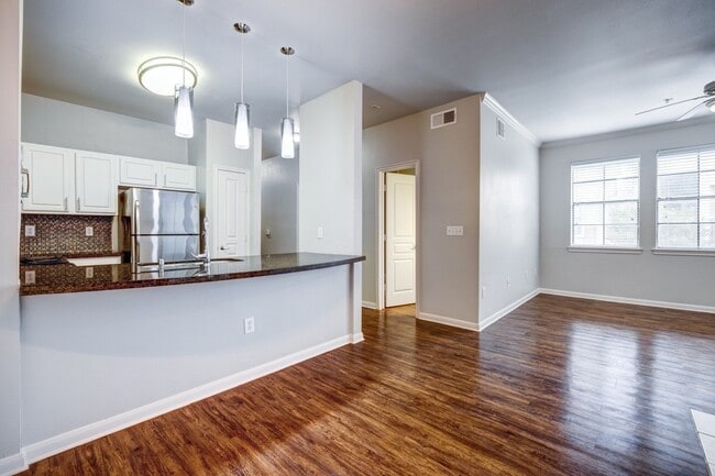 Building Photo - The Quarry Townhomes