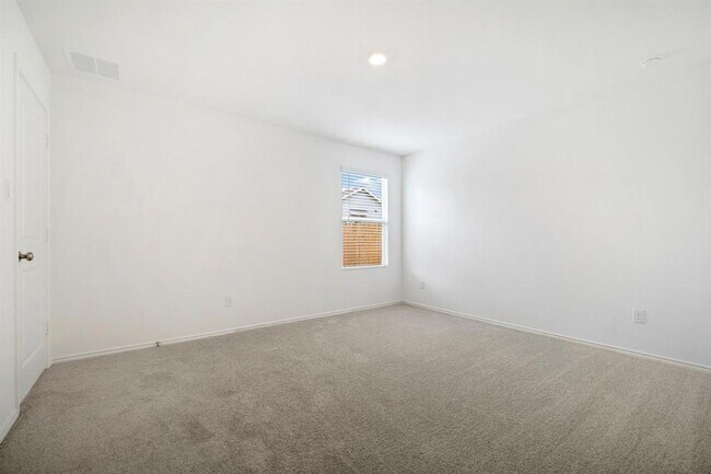 Building Photo - 23437 Firelight Dr