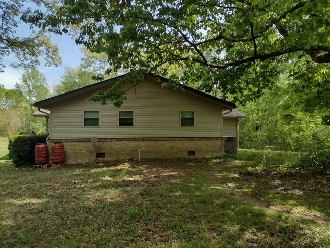 Building Photo - 10825 AL-67