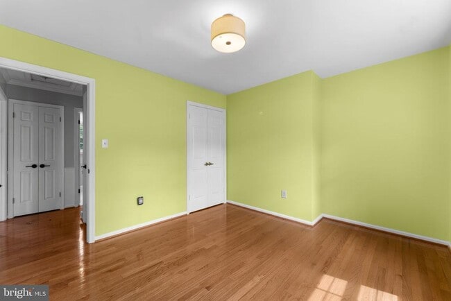 Building Photo - 901 Holly Creek Dr