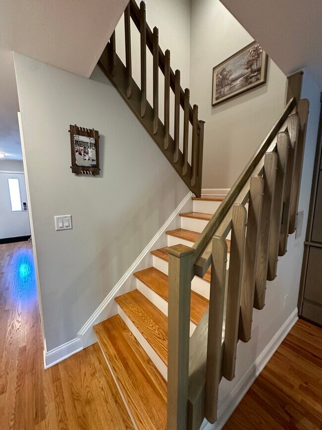 Building Photo - 1 Irongate