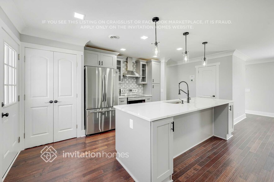 Building Photo - 5104 Parishwood Ct