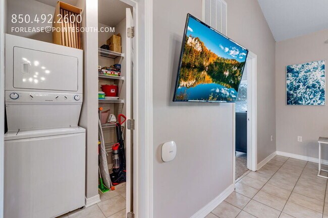 Building Photo - 34 Heron's Watch Way