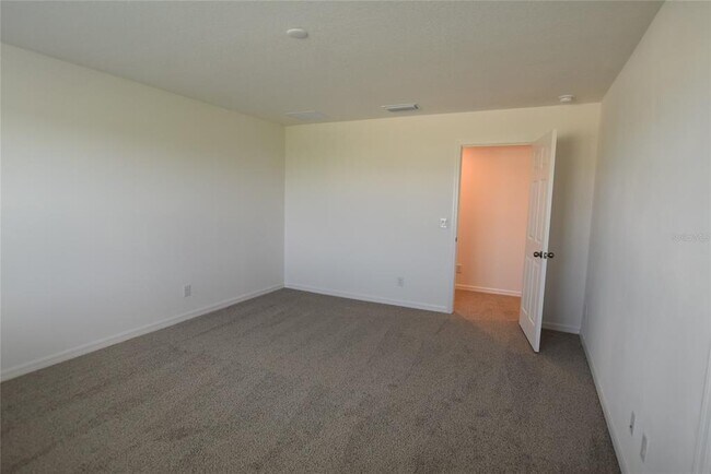 Building Photo - 3024 Heart Lk Dr