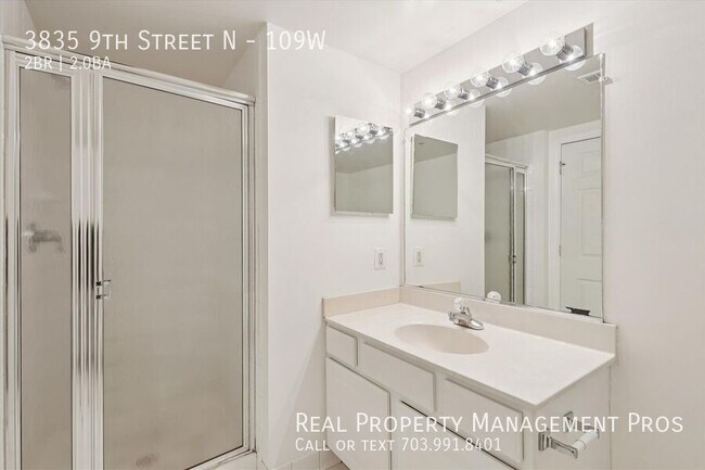 Building Photo - 3835 9th St N