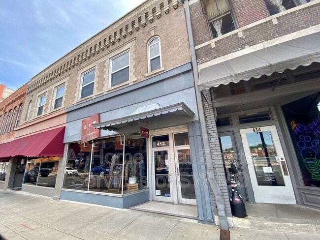 Building Photo - 412 South Ave