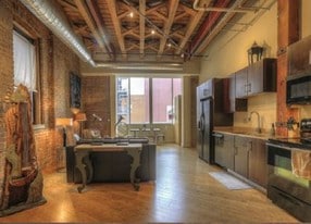 Building Photo - The Harris