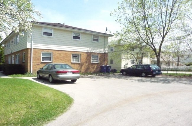 Building Photo - 507 Greenfield Rd