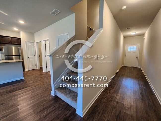 Building Photo - 1002 Mcconaughy Ct