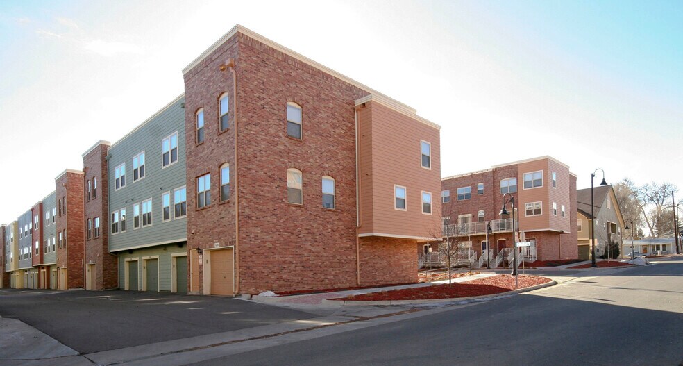 Building Photo - 5498 Zephyr Ct