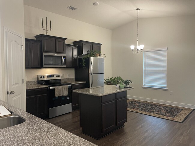 Building Photo - 6217 Redberry Dr