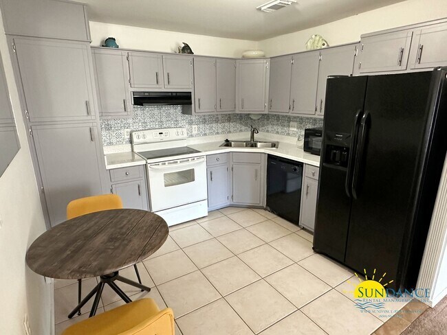 Primary Photo - Great 2 Bedroom Condo in Gulf Breeze!