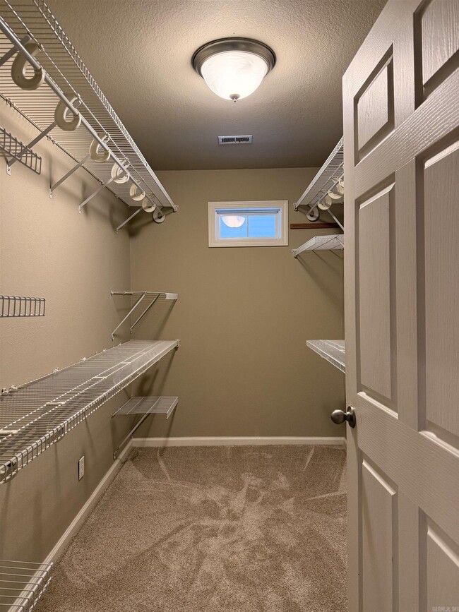 Building Photo - 31 Enclave Cir