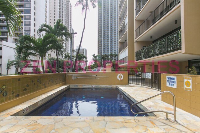 Building Photo - 250 ?Ohua Ave