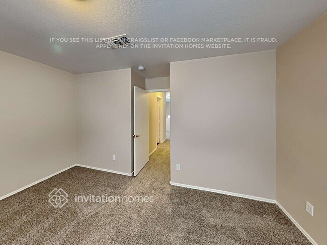 Building Photo - 6030 S Wilson Dr