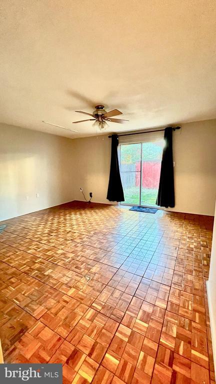 Building Photo - 18927 Birdseye Dr