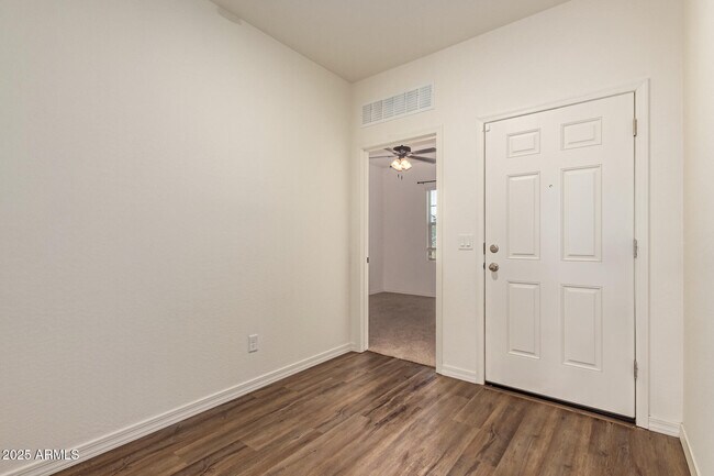 Building Photo - 5875 N 195th Dr