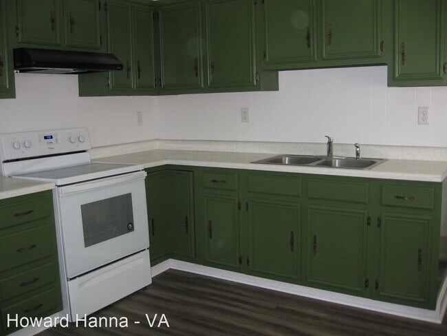 Building Photo - 2 br, 1 bath House - 2 Lumar Rd.