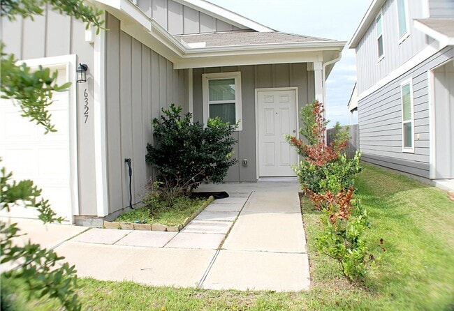 Building Photo - 6327 Ballard Brook Ln